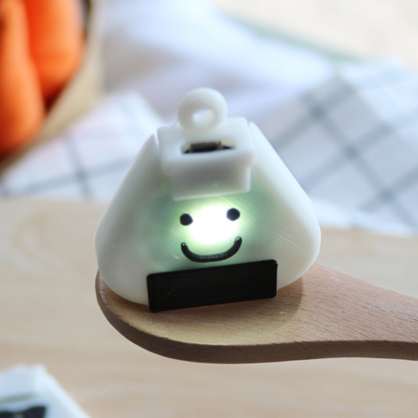 코코아허니 강아지 밤산책 LED 충전식 USB 펜던트 삼각김밥 스마일팸