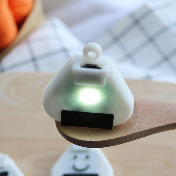 코코아허니 강아지 밤산책 LED 충전식 USB 펜던트 삼각김밥 원조김밥